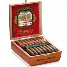 Load image into Gallery viewer, Arturo Fuente Hemingway Cigar
